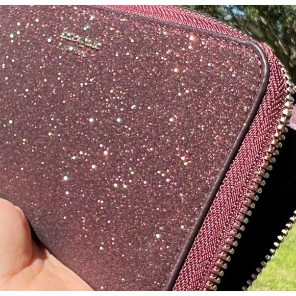 KATE SPADE BOXED SHIMMY GLITTER LARGE CONTINENTAL WALLET IN DEEP NOVA (BURGUNDY) - Picture 4 of 4